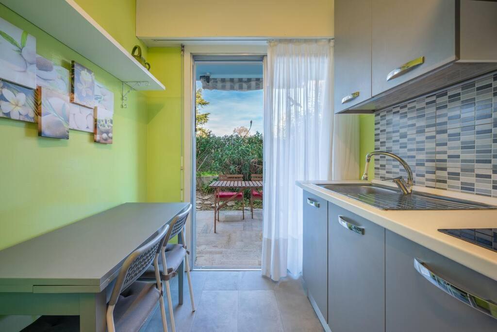 Appartement Familial 6P, Avec Piscine Et Tennis, Proche Mer 로퀴에브륀캡마르탱 외부 사진